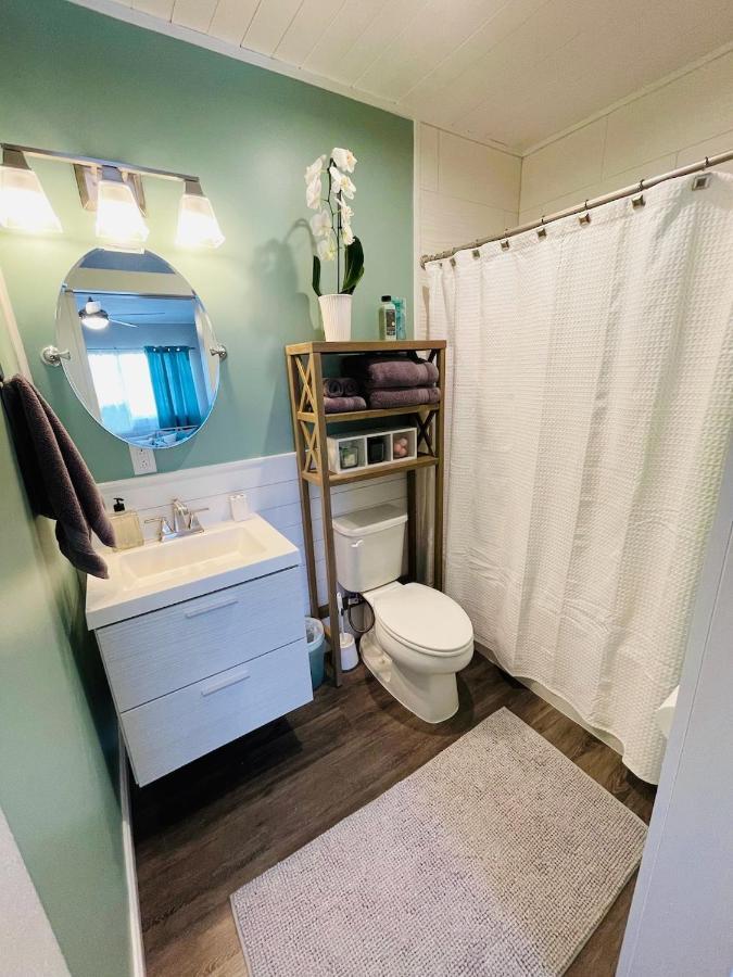 Coastal Chic Suite With Kitchenette And Private Entrance San Petersburgo Exterior foto